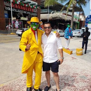 Meet your Posher, Roger